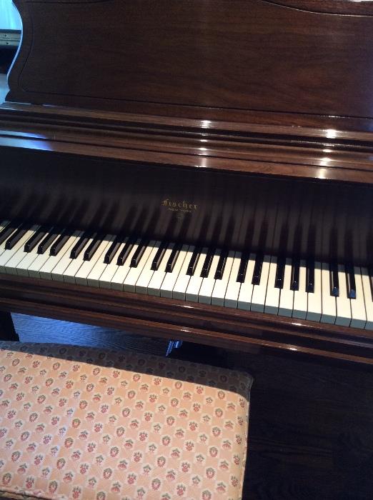 1965 Fischer piano New York great condition 