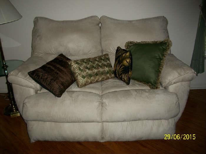 Micro-suede recliner love seat