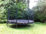 Trampoline