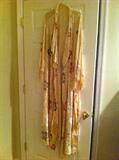 Deco silk robe
