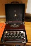 Smith-Corona typewriter with case in mint condition