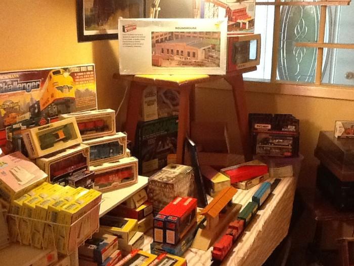 Lots and lots of trains!!  Lionel and more!