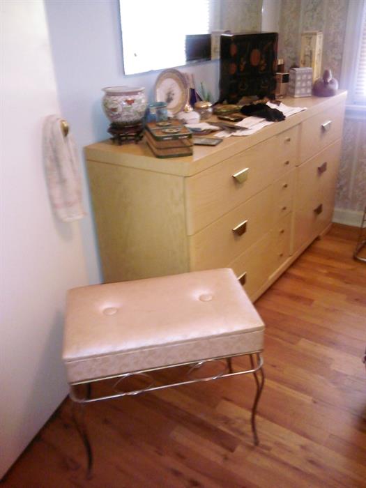 Vanity Bench opens for a jewelry or trinket box. Velvet lined