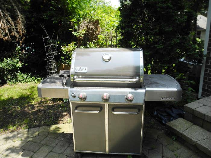 Nice Weber grill