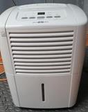Dehumidifier 