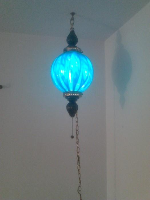 Vintage Sway Lamp