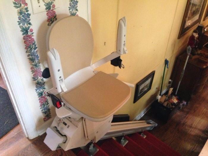 Superglider stair lift, like new, never used!