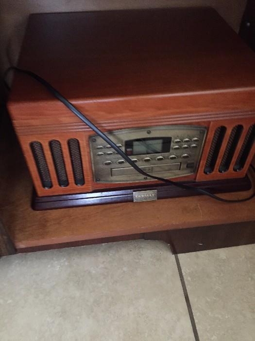 replica vintage radio