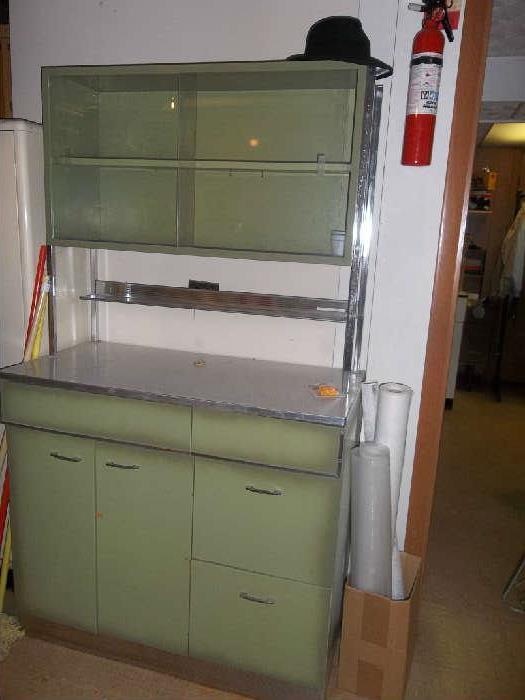 Great clean vintage cabinet