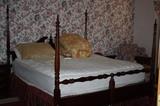 KING 4 POSTER BED