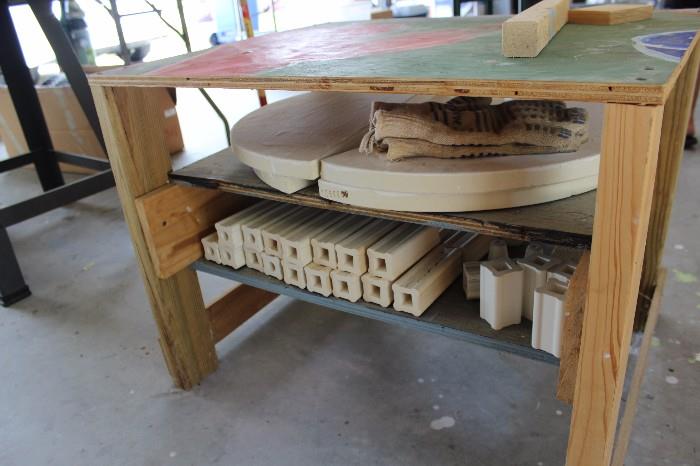 Pottery Kiln supplies with Furniture kit