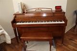 Baldwin Spinet Upright Piano w/ Bench