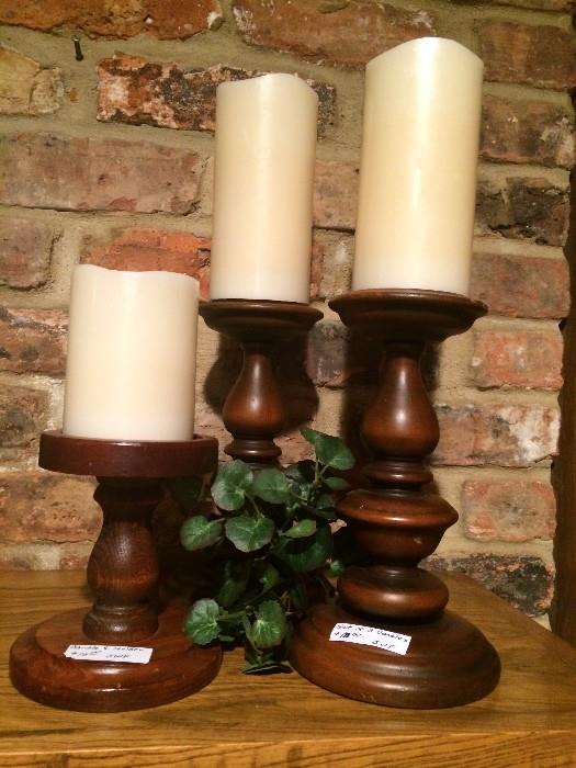        Wooden candle holders