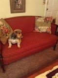 Beautiful Settee. No Puppy isn't for sale and isn't supposed to be on the settee! BAD DOGGY LOLOL