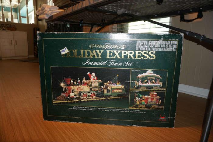 Holiday Express Animated Train set