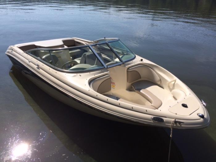 2002 Sea Ray 185BR Bow Rider
Inboard / Outboard Stern Drive
Mercerized 4.3L V8 190 horsepower
Only 385 operating hours
With trailer and canvas cover