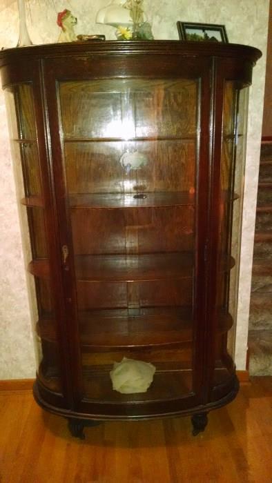 ***BEAUTIFUL** ANTIQUE / CURVED GLASS DISPLAY CURIO CABINET