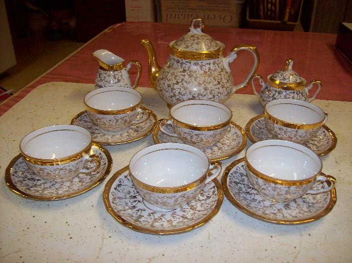Gold Coffee Pot Set with 6 Cups & Saucers, Sugar and Creamer