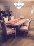 Dining room table 6 chairs