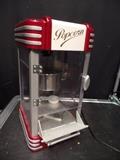 Popcorn maker, retro look, Nostalgia Electronics, red / white / silver  www.CTOnlineAuctions.com/SandhillsNC