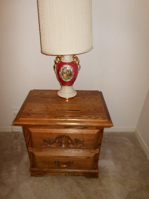 oak night stand & lamp