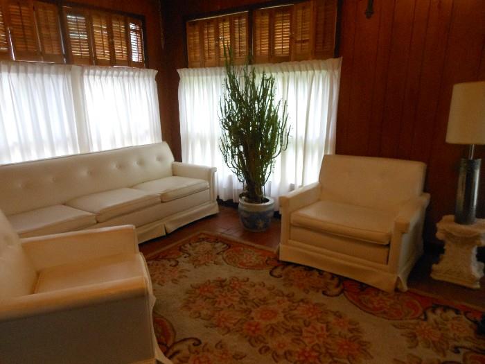 Bright White VINTAGE sofa & 2 matching chairs