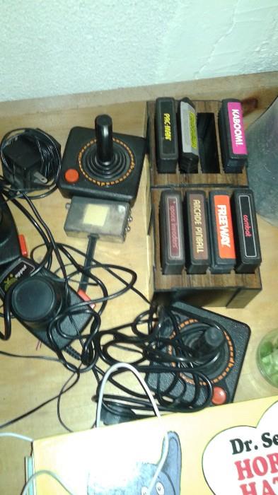 Atari Games & Controllers