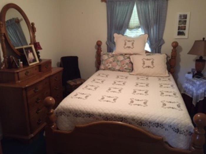 Bedroom suite sold together or separately. Dresser and tv armoire. Lamp. Round side table.