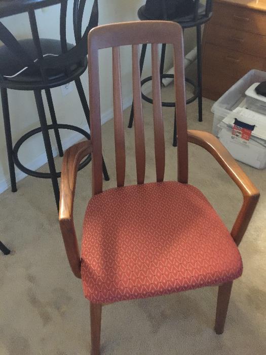 chair to dining room set