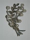 Vintage 14kt White Gold Diamond and Pearl Olive Branch Brooch 