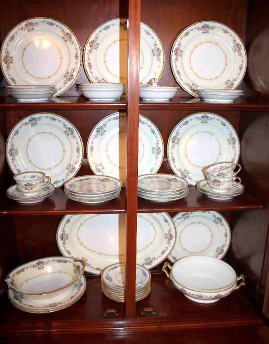 Noritake "N619" china set