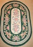 Floral oval rug