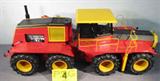 Farm Toy Versatile "Big Roy" Tractor
Farm Toy Versatile "Big Roy" Tractor. Authentically scaled die cast model / replica toy tractor. Excellent condition, item was previously displayed in a smoke and pet free home.