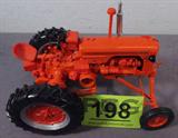 Farm Toy CASE DCS "NF TM 2006" Hi Crop Tractor
Awesome 1 / 16 scale die cast model / replica toy tractor. Case DCS "NF TM 2006" Hi-Crop tractor, with a rear platform , body completely orange, in great condition. Item was previously displayed in a non smoking pet free home.