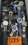 Jewelry Mixed Lot Mens & Ladies Wrist Watches
A large lot of men's and ladies wrist watches. A few of these include:
- Pittsburg Steelers NFL logo face watch with a vinyl band.
- A blue plastic Star Wars LED watch with band.
- A Meeting Street silver color watch with black face and black leather band.
- An Allude silver color watch with black face and black leather band.
- An Armitron LED sport watch with camo band.
- A Geneva Platinum watch with blue face surrounded by rhinestone settings.
- A silver color watch with chain link band. Blue face is marked "Rolex".
- Many many more.