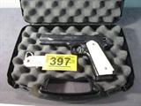 Gun Armscor 1911 A1 in 45 ACP Semi Pistol-Like New
Armscor 1911 A1 in 45 ACP Semi Auto Pistol. Features skeleton hammer & trigger, blonde grips full size frame, and grip safety. Condition is like new in box.
Tag Word: Gun
#C2229 Armscor 1911 A1 in 45 ACP Serial Number AP241300 Semi Auto Pistol