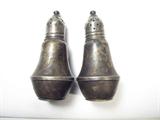 Duchin Weighted Sterling Salt & Pepper Shakers
A lovely pair of vintage weighted sterling salt and pepper shakers. Bottom is stamped "Duchin Creation". They each measures 3.5" tall.
Total weight: 4.5 ozt.
Z14
Tag Word: Sterl925