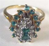 Jewelry 14kt Yellow Gold Emerald & Diamond Ring
A shimmering 14kt gold cocktail ring which appears to have diamond and emerald settings. Size 4.25.
Total weight: 2.3 dwt.