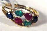 Jewelry 10kt Yellow Gold Multicolored Stone Ring
Gorgeous 10kt yellow gold ring featuring prong set emeralds, blue sapphires and ruby stones. Marked: "10k", ring size: 7.5. Total weight: 1.4 dwt.