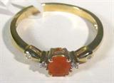Jewelry 14kt Yellow Gold Fire Opal Ring
Gorgeous 14kt yellow gold ring featuring a prong set fire opal stone and 4 small diamond stone. Ring size: 7.25, total weight: 1.3 dwt.
#R0901248