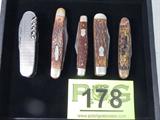 Lot of 5 Pocket / Folding Knives Kabar Schrade +
Lot contains:
- Kabar, two blade pocket knife, measures approximately 4" long with blades closed.
- Schrade, two blade pocket knife. Measures 3.25" with blades closed.
- Gerlach, multi blade folding knife / tool. Measures approximately 3.5" with blades closed.
- Two blade pocket knife, possibly a Case. Measures approximately 3.5" with blades closed.
- Three blade pocket knife, one of the blades is marked "KS 355". Measures approximately 3.25" long with blades closed.