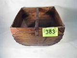 Vintage Wooden Planter / Basket
This wonderful vintage wooden box has a handle as if it were used to carry things like freshly picked fruits and vegetables. Is very well constructed and appears to be hand made. Joints are reinforced with metal clips. Measures 9.5" tall. Top opening is 13" x 13".