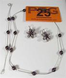 Jewelry Lot of 3 Silver Faux Pearl Necklace & More
Gorgeous sterling silver jewelry pieces:
- Lovely sterling silver beaded necklace featuring faux pearls, dark brown in color, evenly spaced throughout the necklace. Terminates at a traditional spring ring clasp, marked / signed "Sterling 925", measures 17.5" long. Matching bracelet, identical style measures 7.25" long.
- Adorable sterling silver flower earrings, featuring pale grayish clear stones and a sparkling brown stone in the center, marked / signed "925".
Total weight: 0.85 ozt
#2447-9031-CFSG52300