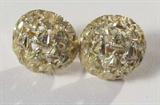 Jewelry 14kt Yellow Gold Pierced Earrings
Beautiful 14kt yellow gold pierced stud style earrings with lovely cut out accents. Missing backings. Marked "14k", total weight: 2.7 dwt.
#2448-9271