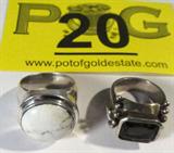 Jewelry 2 Sterling & Stone Fashion Rings Signed
Lot of 2 ladies fashion rings:
- Wonderful sterling silver ring featuring a large white marble like stone with some naturally occurring dark grey veining characteristics throughout, round smooth / polished in a silver bezel, thick / wide band, marked / signed "ExEx 925", Claudia Agudelo signature. Fits a finger size 9.25.
- Fabulous sterling silver ring featuring a smoky gray transparent stone, rectangle cut / faceted, in a silver bezel with sterling silver bead style embellishments throughout. Marked / signed "925" fits a finger size 7.75
Total weight: 1.1 ozt
ZB2447-9071-CFSG52300