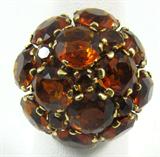 Jewelry 18kt Yellow Gold Citrine Cluster Ring
Fabulous 18kt yellow gold cocktail ring featuring several large, faceted, prong set, Citrine gemstones. Marked "750", ring size: 7.25. Total weight: 6.5 dwt. 
ZB4858