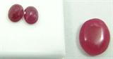 Jewelry Loose Gemstones Lot of 3 Loose Rubies
Lot of 3 loose ruby stones. Consignor states:
- Oval shaped ruby stone total carat weight: 14.5 ctw.
- 2 Oval shaped rubies weighing 1.5 carats each.

Perfect for jewelry making!