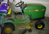 John Derre 185 Lawn Tractor