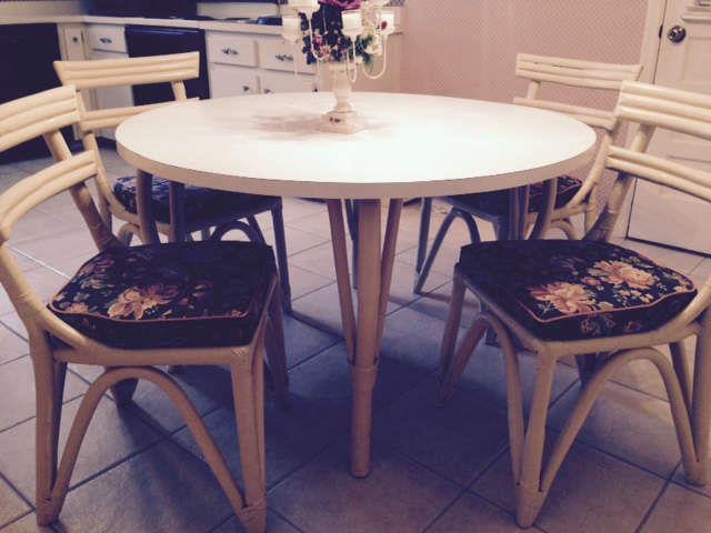 Rattan Kitchen Table & (4) Chairs