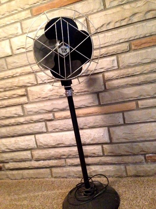 How About This! A Super Cool (get it?) Vintage Floor Fan!